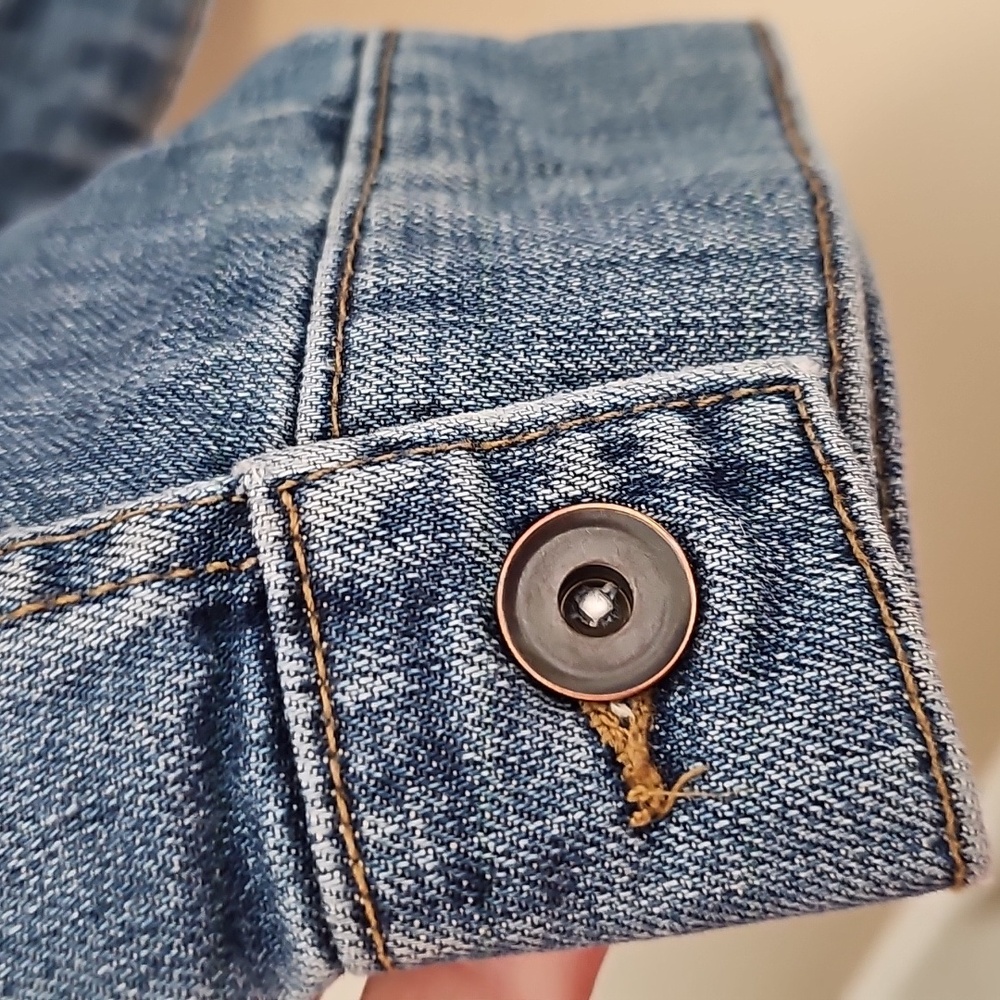 UPCYCLED DENIM JACKET - Picture 4 of 13